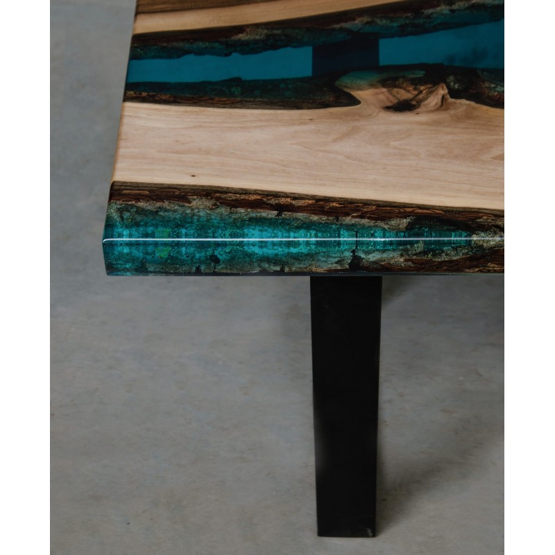 MARE stolik drewniany  z żywicą styl industrialny