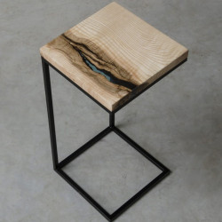 AMO stolik pomocnik drewniany z żywicą styl industrialny
