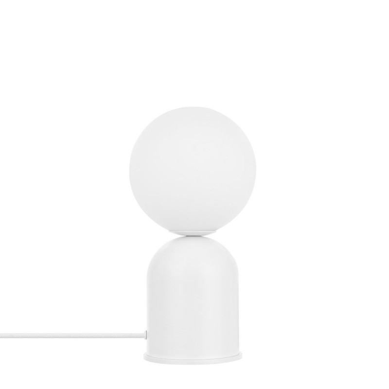LUOTI ST biała lampa stojąca ze szklanym kloszem, polski design