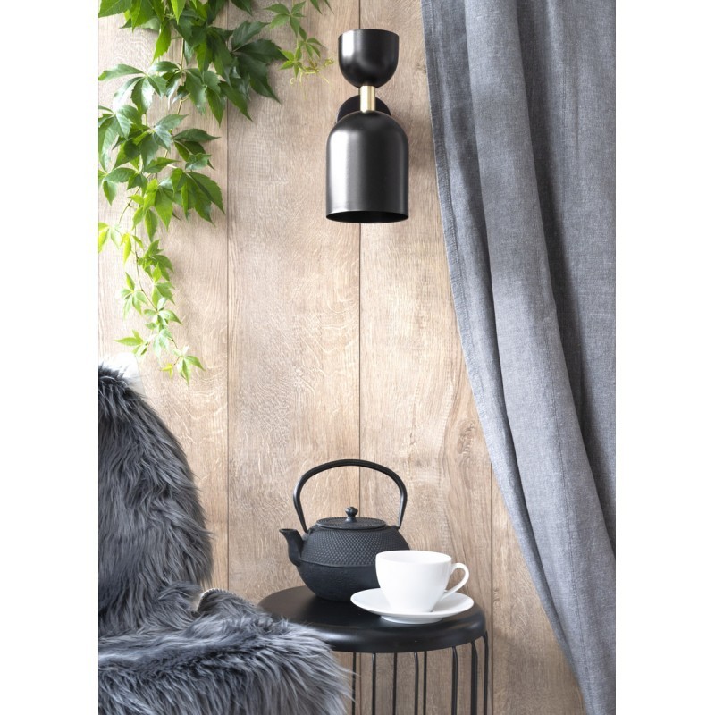 SUPURU czarna lampa ścienna, kinkiet z mosiężnym elementem, polski design