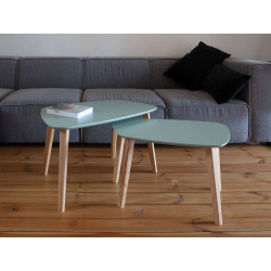 ENDOCARP stolik kawowy z kolorowym blatem w kształcie trapezu, polski design
