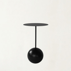 SU oryginalny stolik kawowy w stylu minimalistycznym, polski design