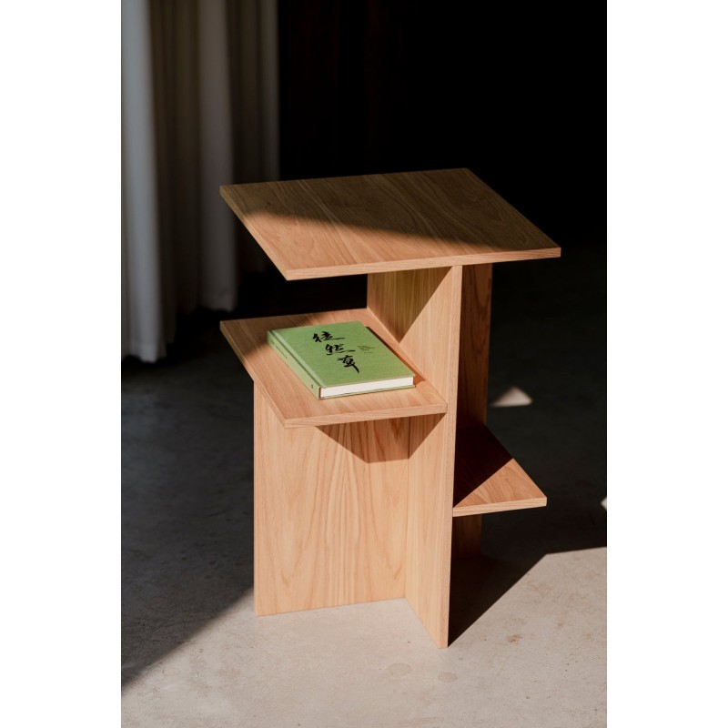 ATIK asymetryczny stolik nocny, pomocniczy w stylu minimalistycznym