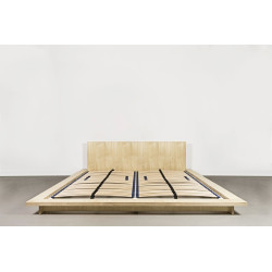 OTOTO.10 minimalistyczne łóżko ze sklejki z wezgłowiem, styl skandynawski