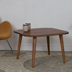 MANU drewniany, kwadratowy stolik kawowy o zaokrąglonych rogach w stylu retro, vintage