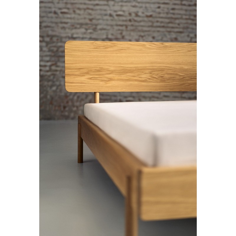 NAYT nowoczesne, dębowe łóżko w skandynawskim stylu