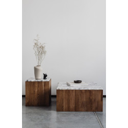 EDGE PERA M drewniany stolik kawowy z marmurowym blatem, polski design