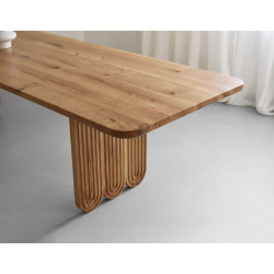 FREZO dębowy stół z frezowanymi nogami w skandynawskim stylu