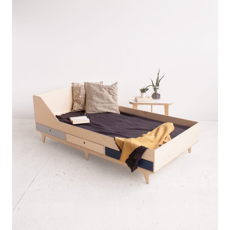 MUN.2 łóżko ze sklejki w skandynawskim stylu